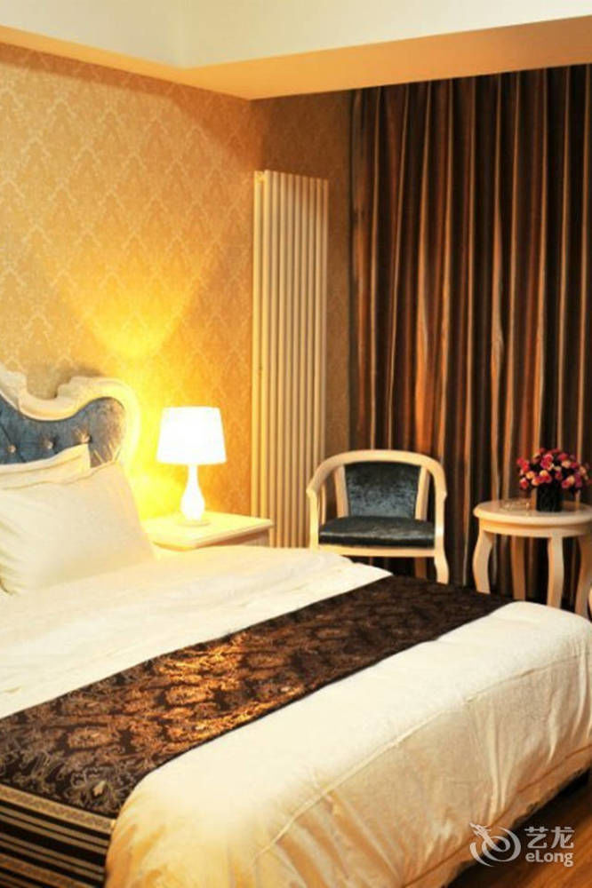 Zhenzhou Lantian Business Hotel 鄭州市 エクステリア 写真